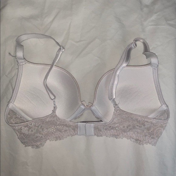 Victoria’s Secret Dream Angels push-up bra - Picture 2 of 4